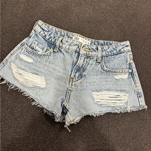 Zara Women's Blue Denim Shorts